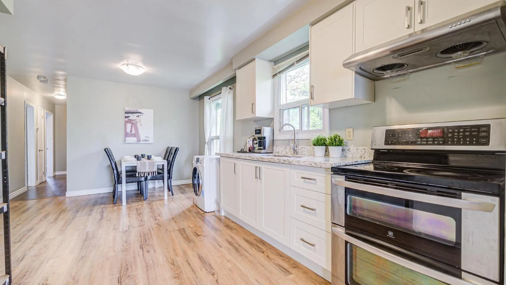 Nest In The Orchard--Cozy Room تورونتو 0*,  كندا